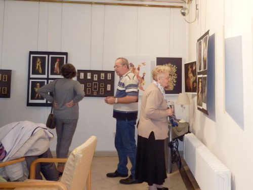 OLYMPUS DIGITAL CAMERA